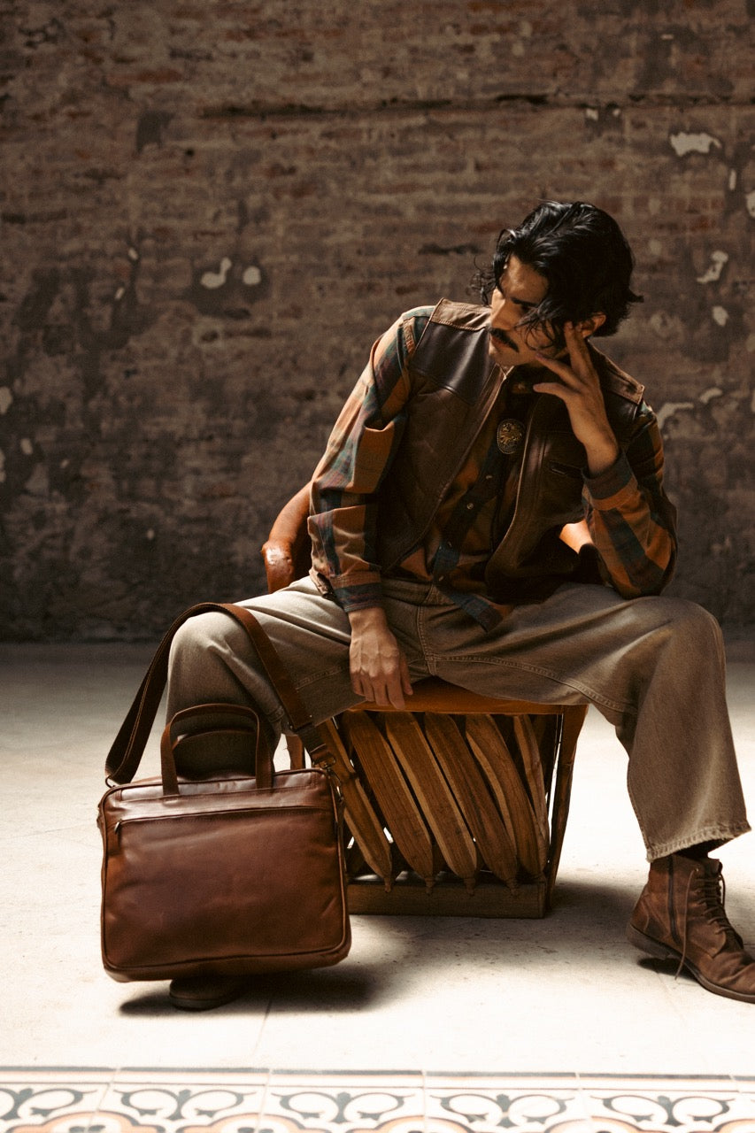 Portafolio Milan Caoba Piel