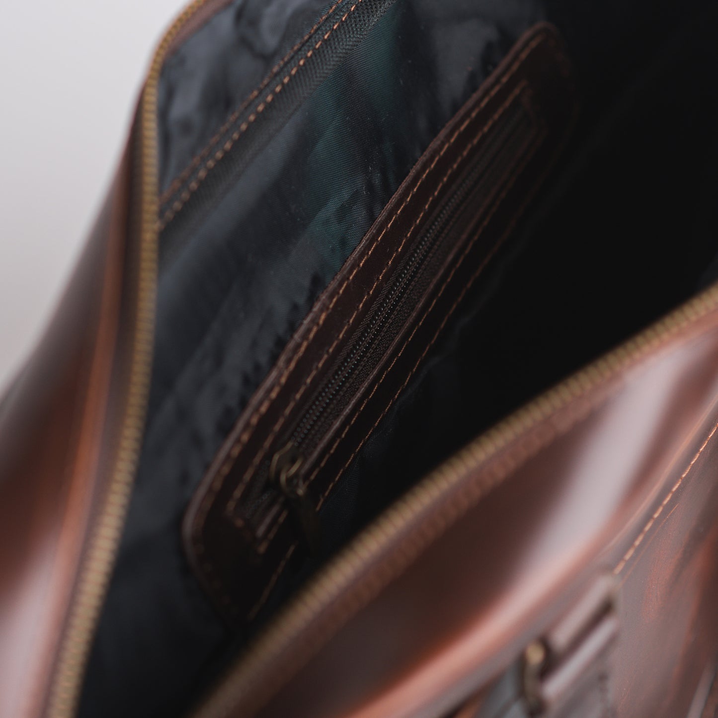 Portafolio New York Caoba Piel