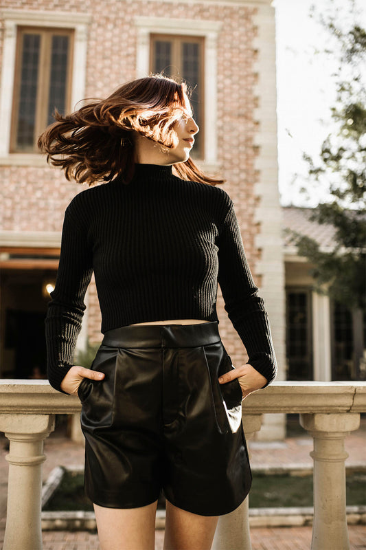 Short Ana Piel